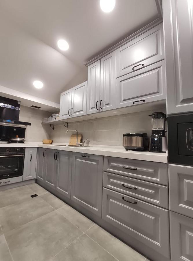 טביליסי Qin Boutique Hotel מראה חיצוני תמונה