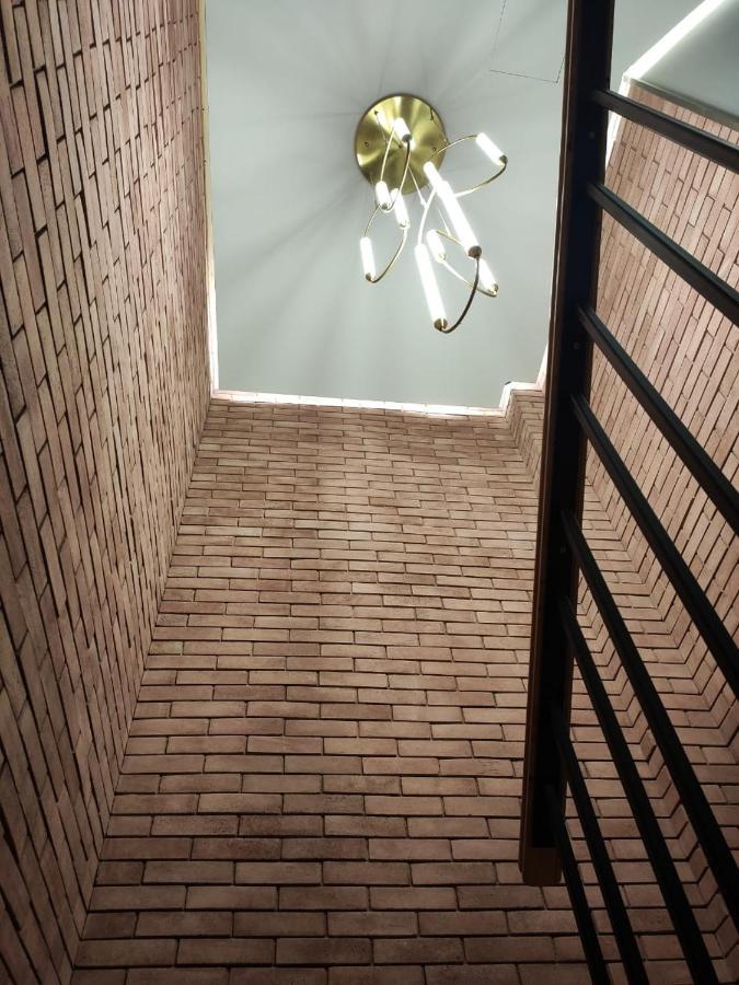 טביליסי Qin Boutique Hotel מראה חיצוני תמונה