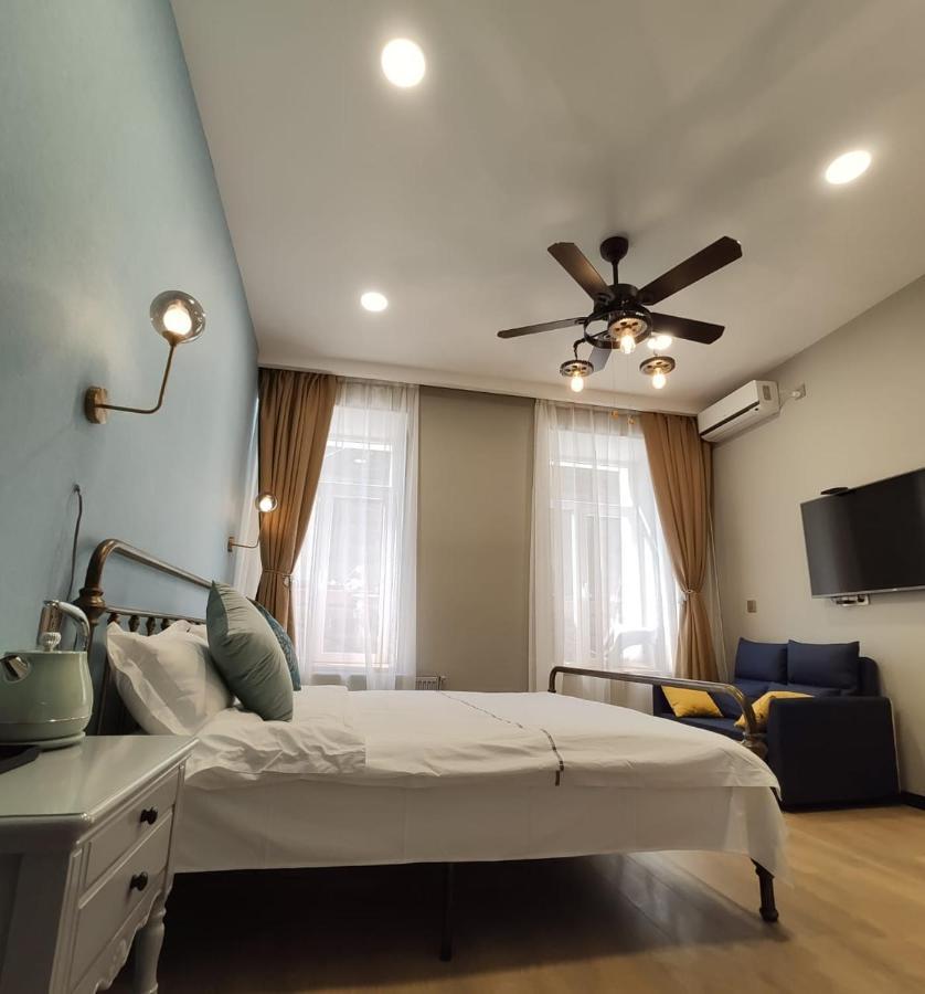 טביליסי Qin Boutique Hotel מראה חיצוני תמונה