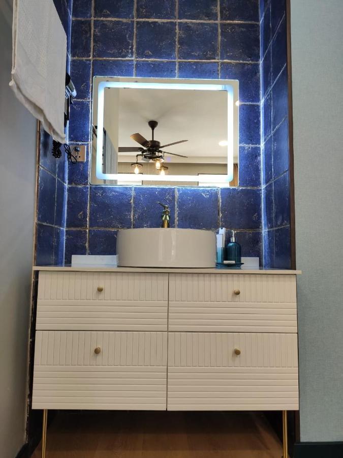 טביליסי Qin Boutique Hotel מראה חיצוני תמונה